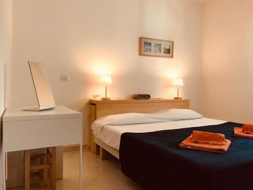 Pizzo Beach Club one bed Apartments 75G