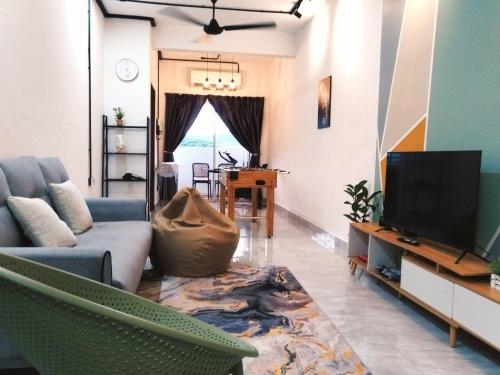 Bailey's Bay 3R2B at Town Center