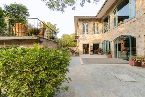 ROSASTAYS Barn House Amer