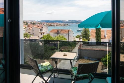 Luxury Apartments Brodarica Beach with Balcony Seaview