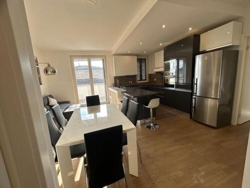 Maranello 6 chilometri Casa Ferrari 2 bedroom Parcheggio Privato