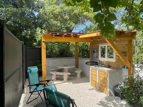 Le Shanoa (Adults Only)