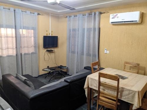 VILLA Sourou Climatisee Avec WiFi Gratuit A 6 Nuitees de Reservation