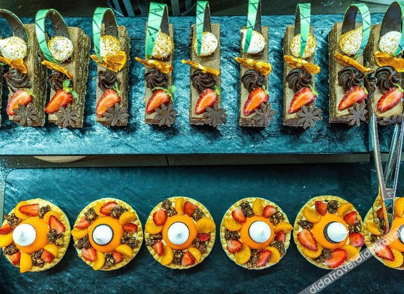 Hvd Reina Del Mar Premium Spa Service And Free Parking