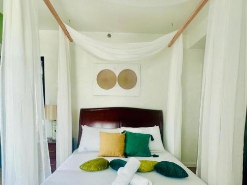 Abreeza 1BR Balcony Suite T1-2518 - AC, Wifi, Netflix, Kitchen, Washer, Abreeza Mall