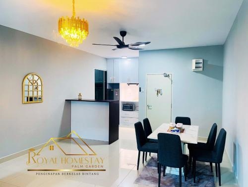 Royal Homestay Palm Garden (Lahad Datu)