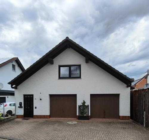 Apartment Schwalbenweg - Gunstige Langzeitvermietung