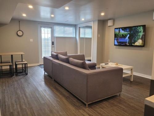 Quiet Appartment Near Montreal Citq 3O9764