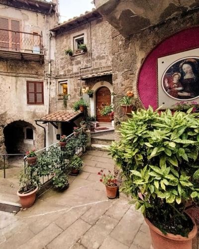 Giglio Vallerano. Alloggio Turistico