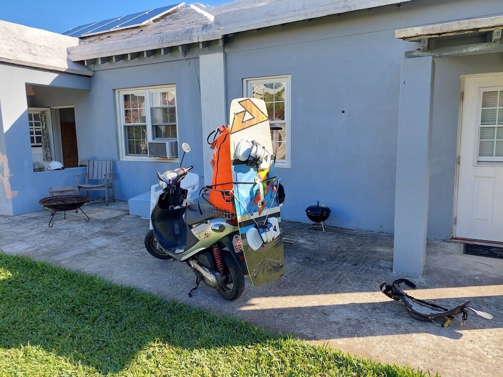 Beautiful 1-Bed House In Somerset Village