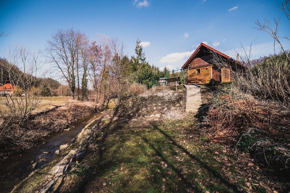 Wooden Cabin Zurej With Hot Tub
