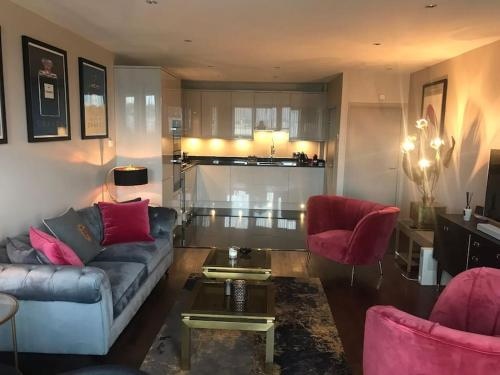 Luxury Central Tunbridge Wells with free parking