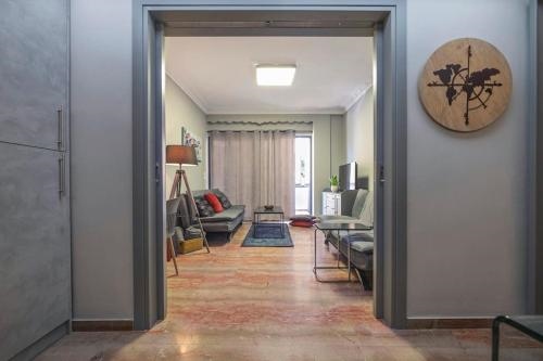 Beautiful Apt in Glyfada Center Papandreou Street