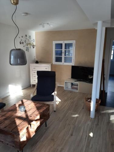 Gemutlichkeit uber der Weinrebe- 3Zi. Zi. Fewo.