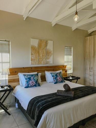 Rondebossie Farm Retreat