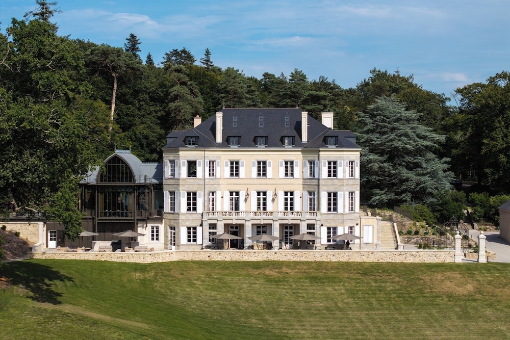 Domaine De Locguenole & Spa