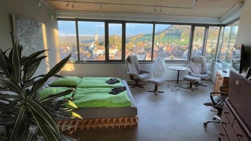 Panorama-Wohnung in Laufenburg mit Carport und Bahn-Bus-gratis KONUS