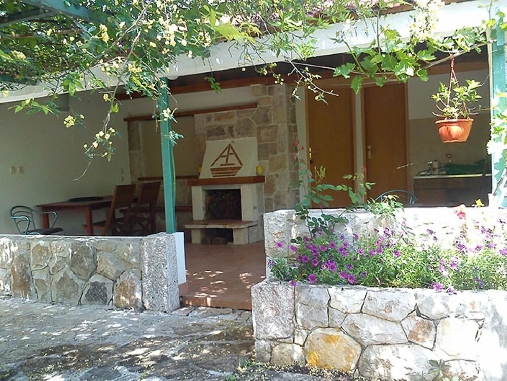 Durda1 - 50 M From Beach - C3