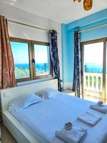 Mare Vista Apartments Drymades