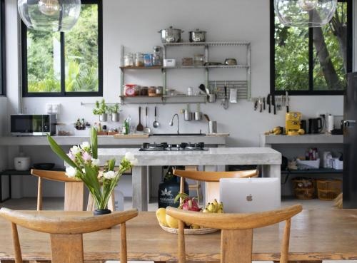 Akaliko house - Spacious house in flower fields