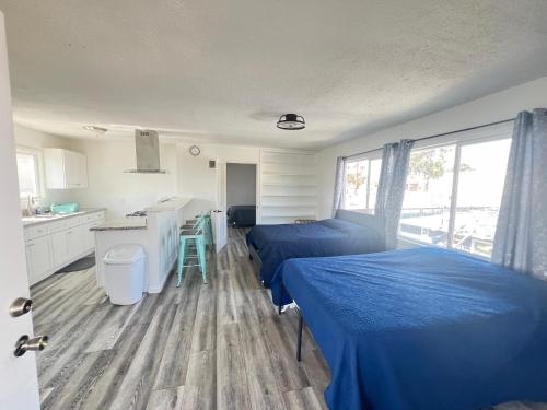 Little Betty s Hideaway