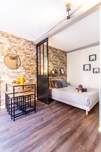 Le Cosmo du Grand Bassin Avec Terrasse