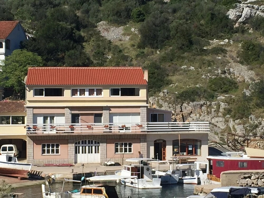 ?urda - Amazing Location & sea View - A2 Burni