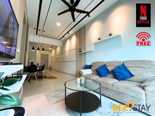New Listing Klang with Netflix Wifi Swimming Pool View