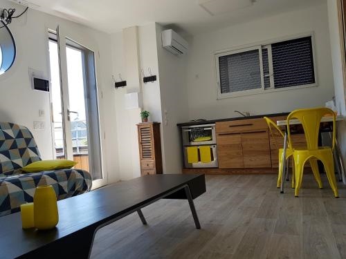 Angers Green Lodge Yellow Sun Appartement