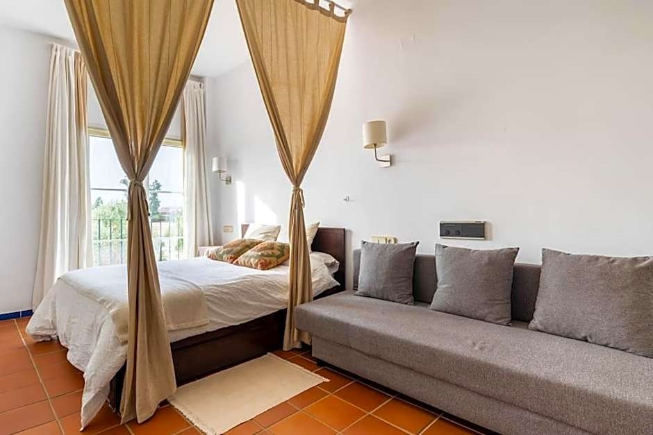 GINVA Apartahotel El Rocio Donana
