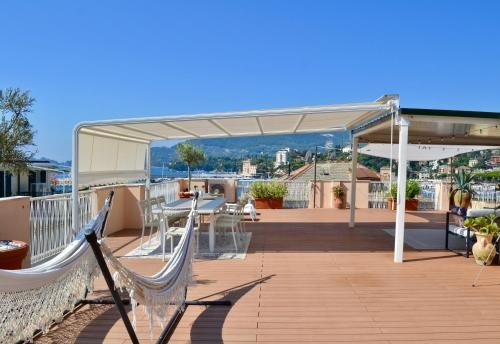 Ca' Muna Sea View Penthouse Private Rooftop Walking to the Beach