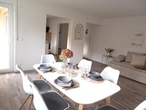 Moderne Wohnung in der Nahe des Badestrandes