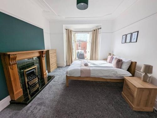 Modern And Homely 3 Br For Bigger Groups