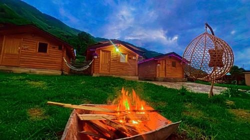 Dedushi Guesthouse &Wod Cabin-Camping Place