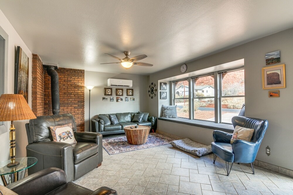 Kanab Home W/ Deck Near Zion National Park!