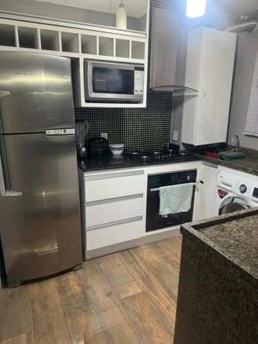 Ape 102, ao lado da Graal, Dutra e proximo da Amam