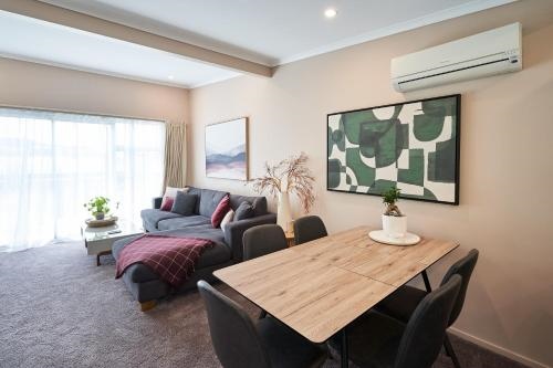 Beautiful Central Apartment