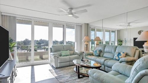 6415 Midnight Pass Road Unit 605