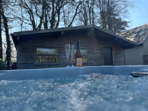 The Little Lodge is a cosy luxury hideaway..