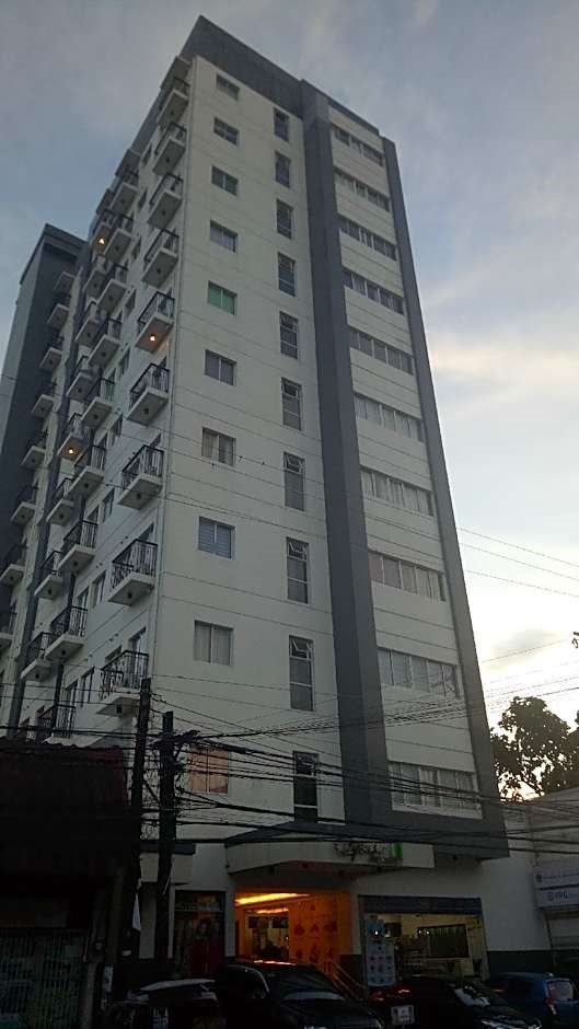 Cityscape 1001 Bacolod 2-bedroom FREE Pool Access