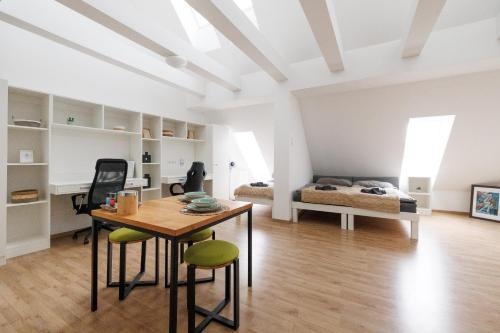 Central Urban Studio