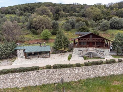 ktima Tzouros - ?t?µa ???????