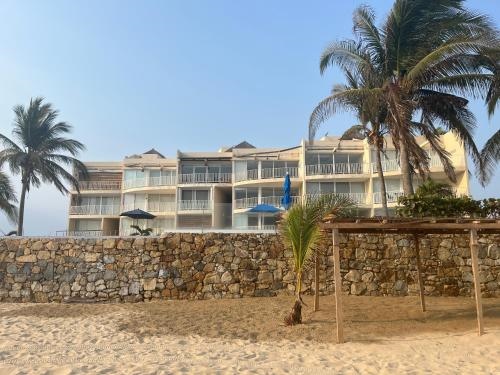 106 the Best Sunset (Adults Only)