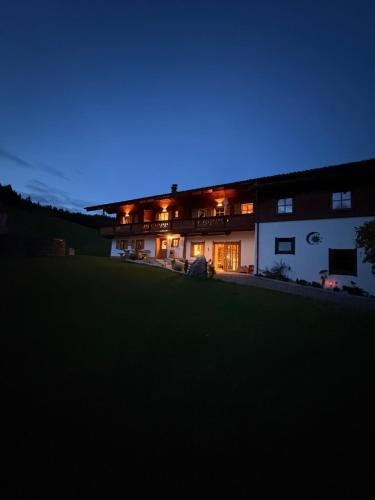 Ferienwohnung Datzmannlehen mit traumhaften Bergblick und Sauna