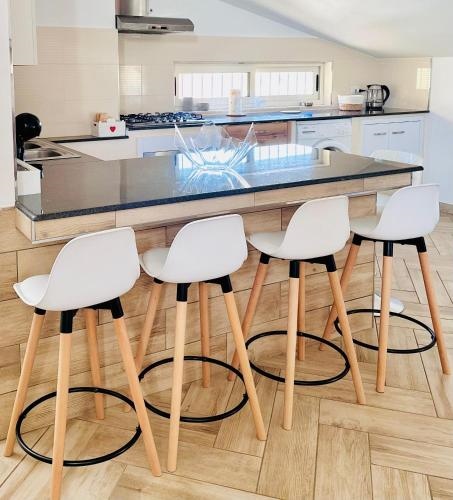 Serao House 3 piano in centro