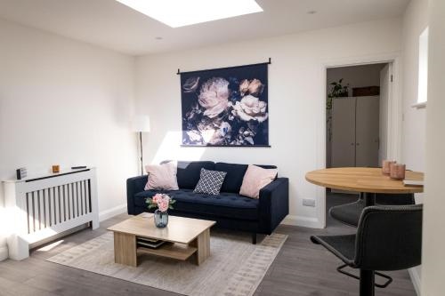 Bright one bedroom apartment