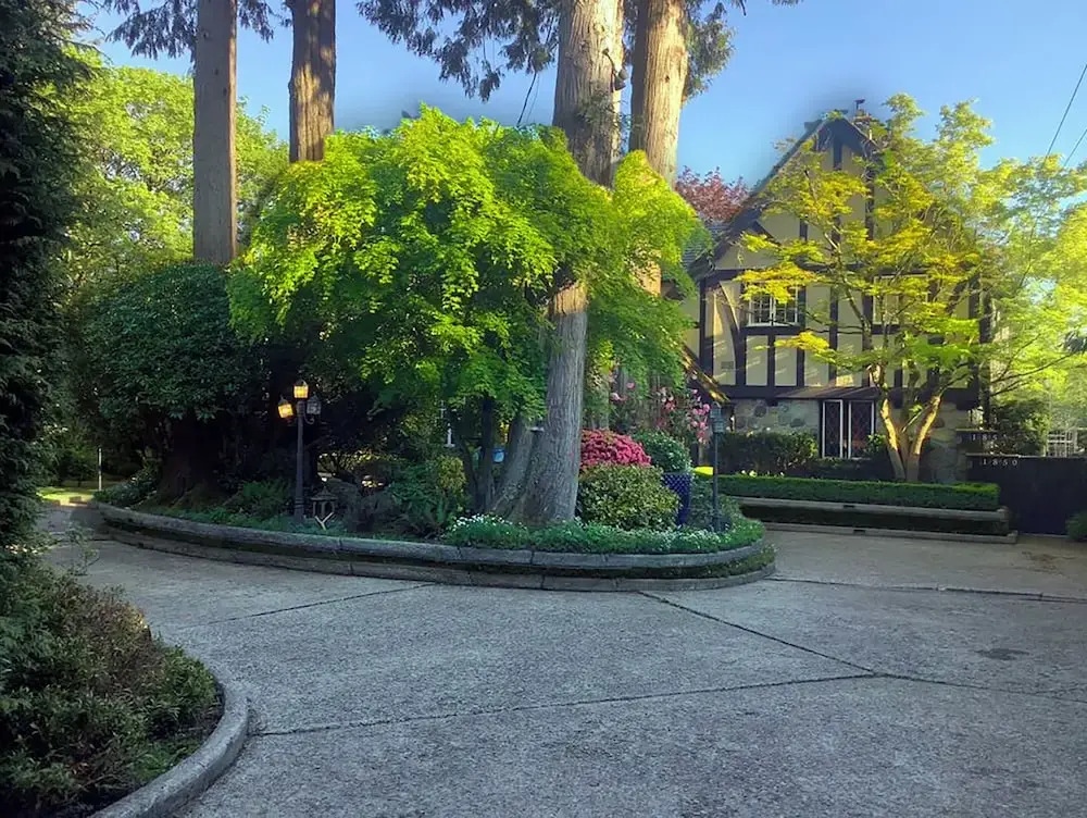 Suite Smart West Van