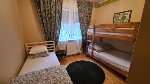 Apartament Zielony Ogrod Z?bki