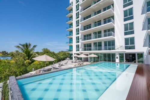 EHDEN Vacation Suites Puerto Cancun