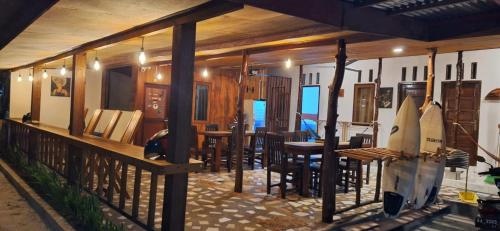 Arthur Homestay Mentawai